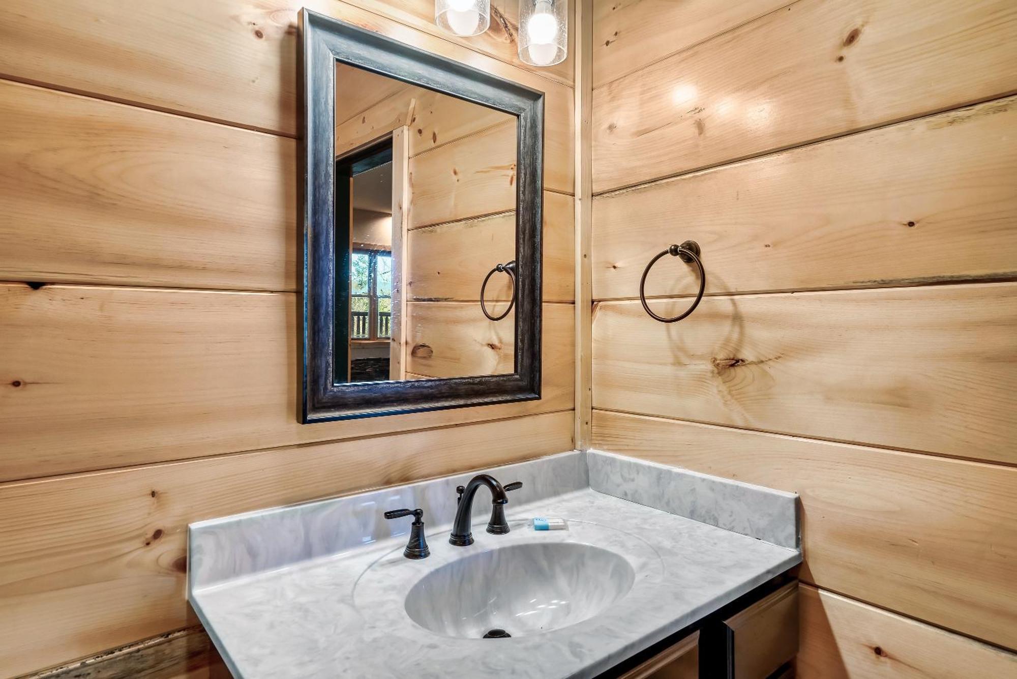 Full Equipped Cabin With A Pool And Game Room Smokies Views Gatlinburg Exterior photo