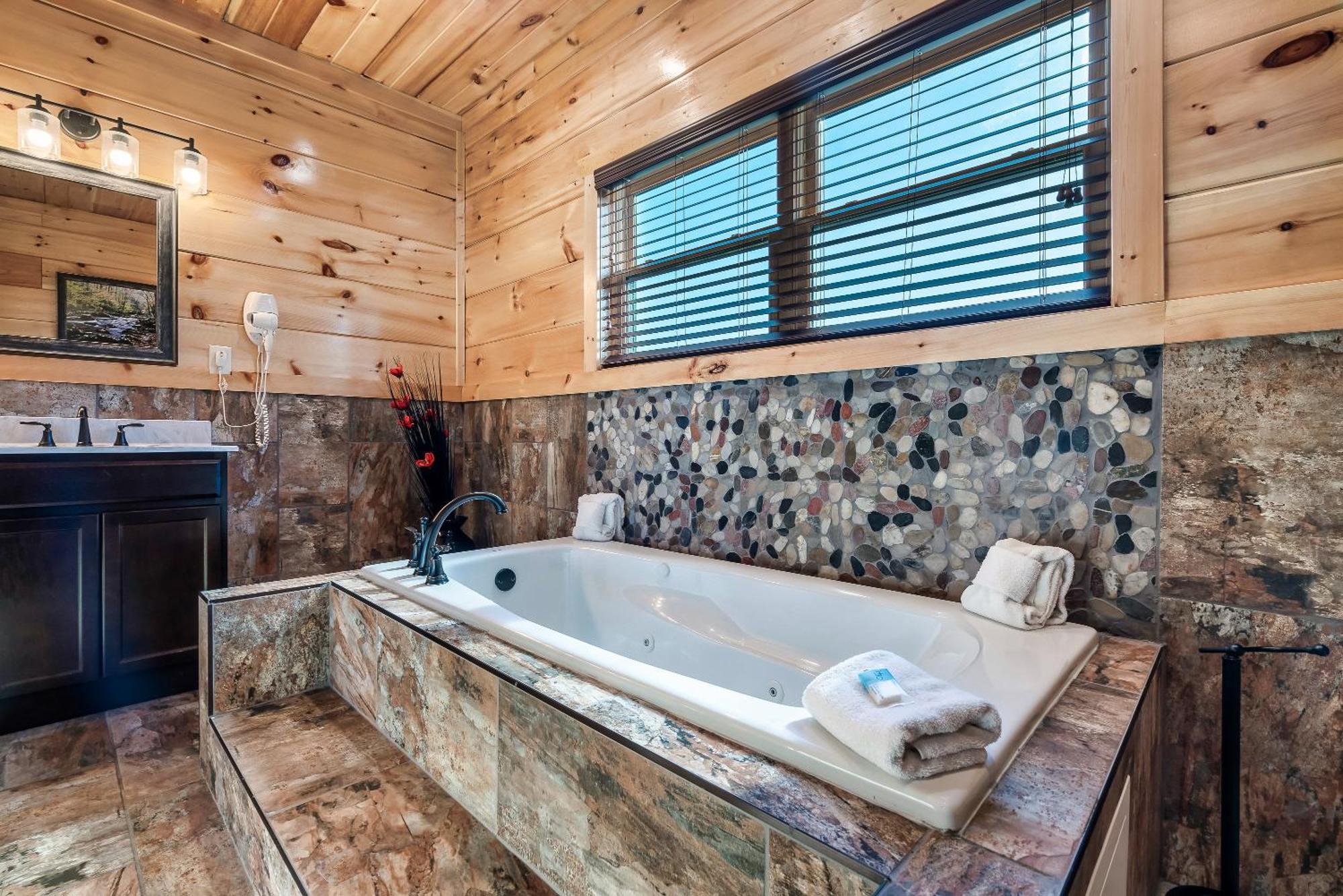 Full Equipped Cabin With A Pool And Game Room Smokies Views Gatlinburg Exterior photo