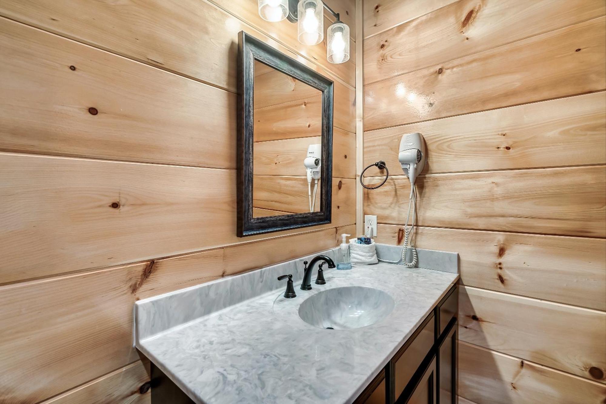 Full Equipped Cabin With A Pool And Game Room Smokies Views Gatlinburg Exterior photo